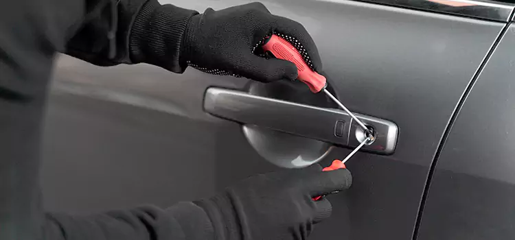 Locked Out of Car Help Palm Bay