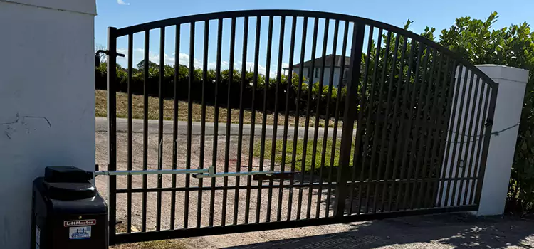 Driveway Fence Repair Palm Bay
